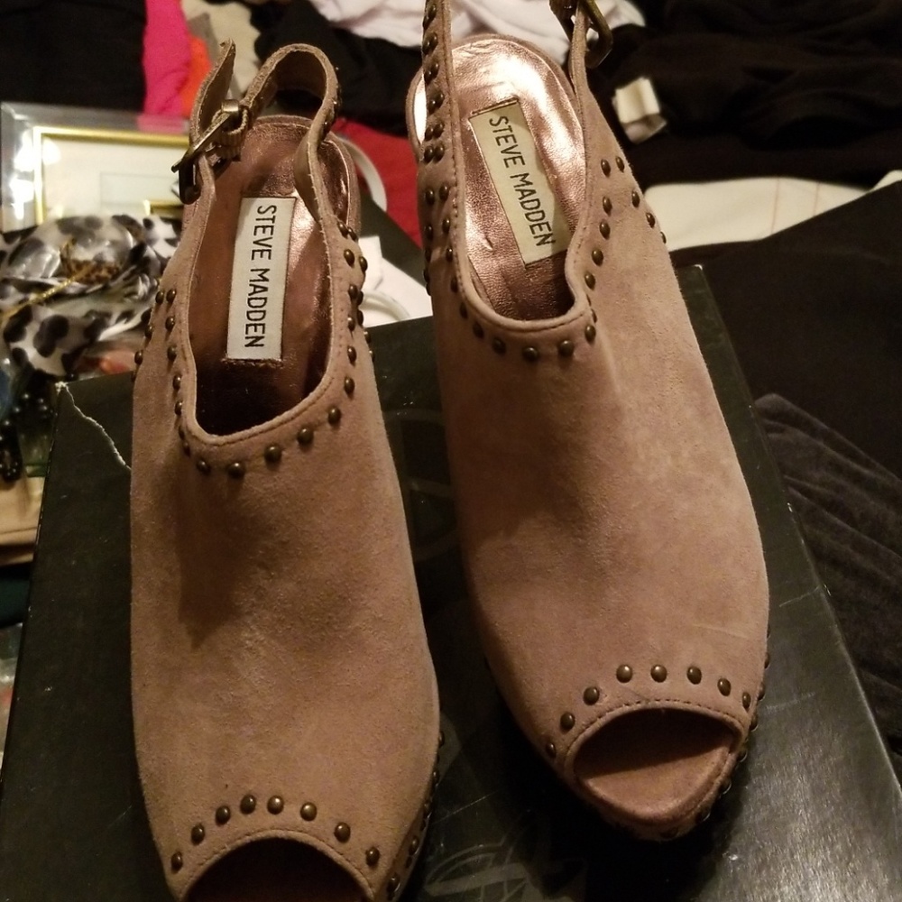 Steve Madden Studded Platform Heels